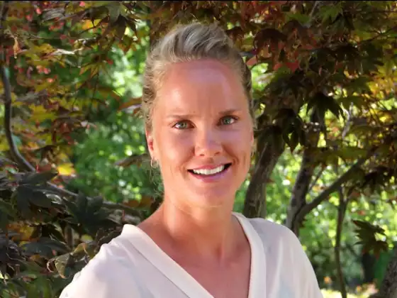 Ashleigh Gass MS, CSCS, CISSN, MES, Pn1, CCN, CNS,
Health & Wellness, Diabetes
Expert at मधुमेह कल्याण बंडल