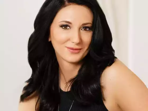 Anika Ray,
Spirituality
Expert at روح میں بہار: ایک دماغ-جسم-روح سمپوزیم